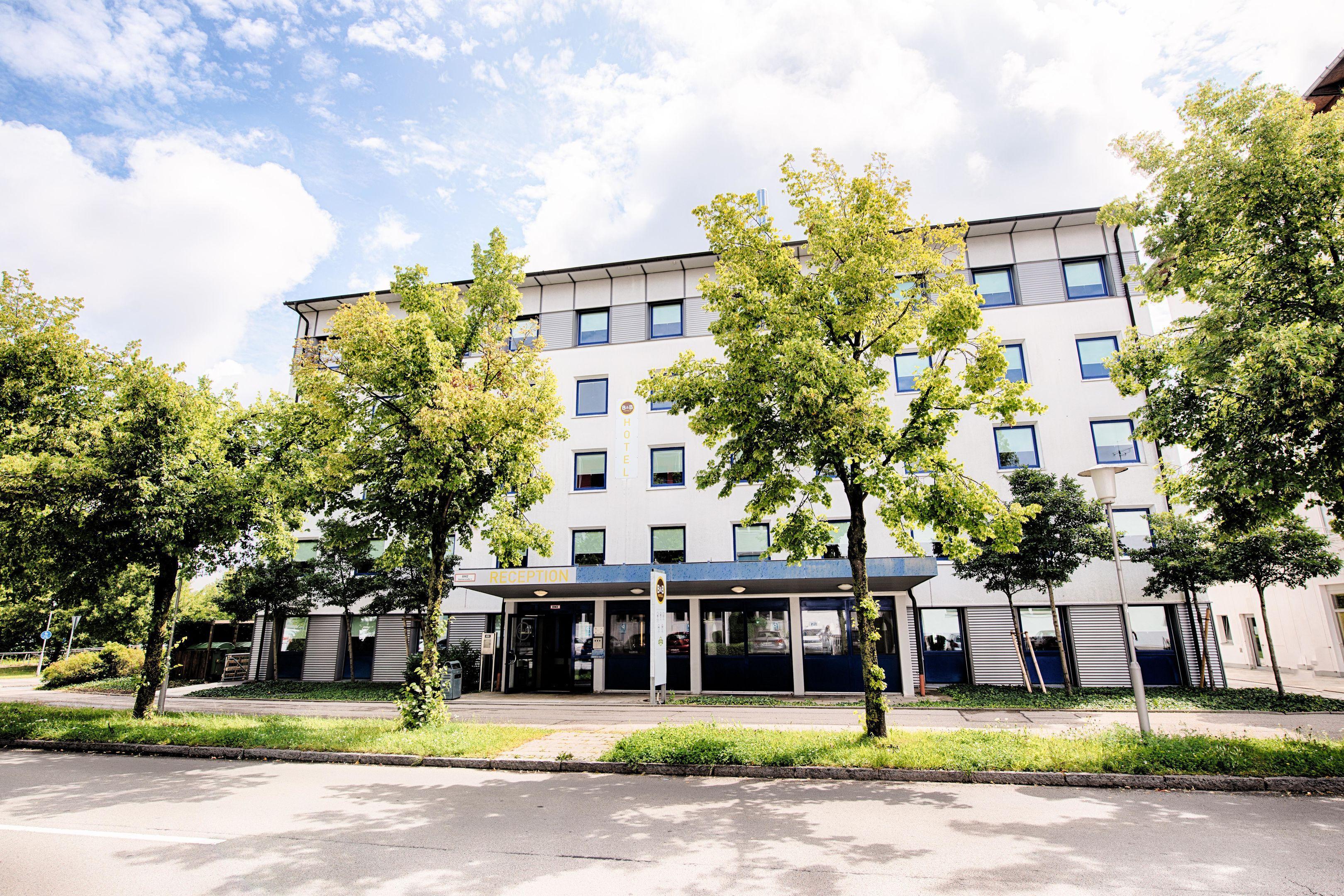 B&B Hotel Muenchen-Garching Garching bei Munchen Bagian luar foto