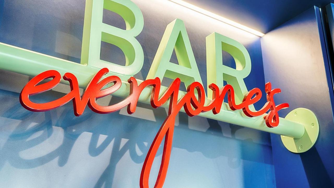 B&B Hotel Muenchen-Garching Garching bei Munchen Bagian luar foto