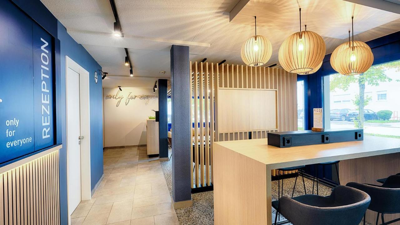 B&B Hotel Muenchen-Garching Garching bei Munchen Bagian luar foto