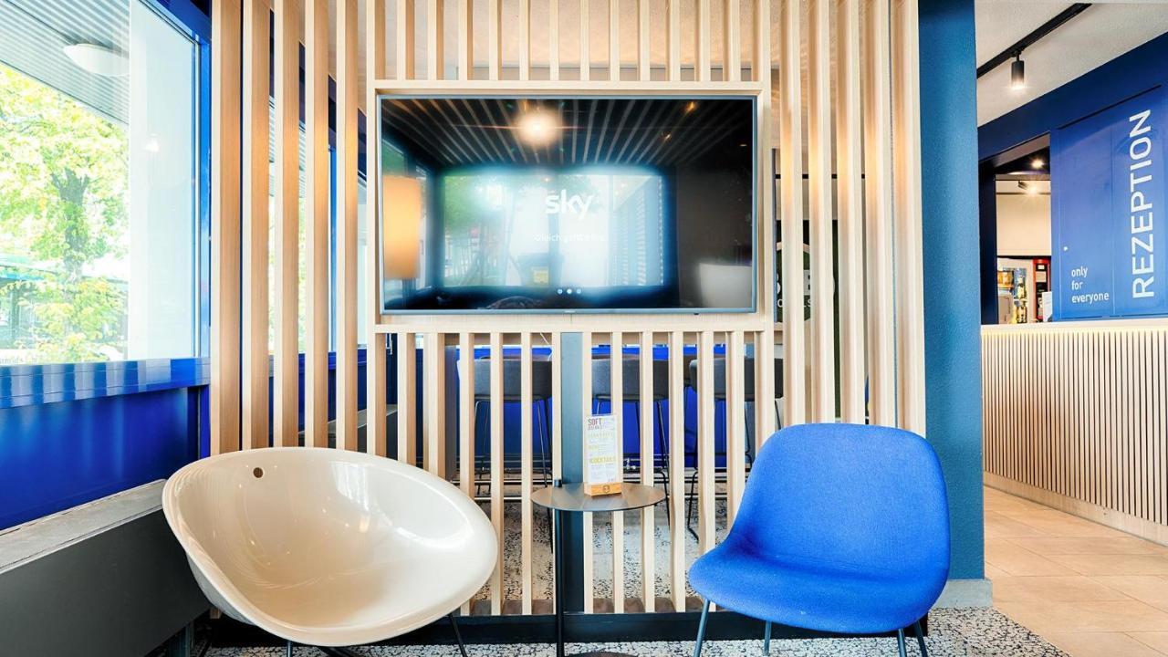 B&B Hotel Muenchen-Garching Garching bei Munchen Bagian luar foto